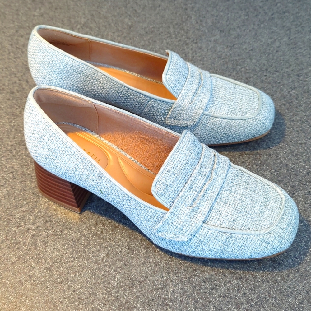 Kelly & Katie Paylyn Pumps